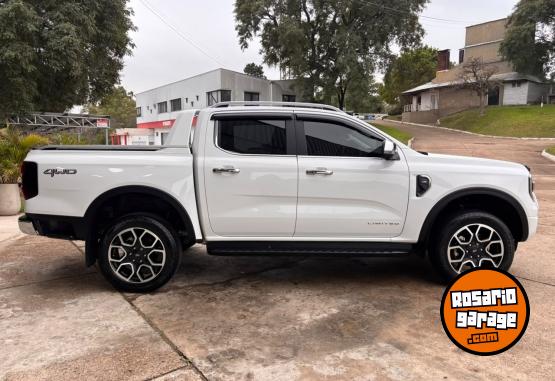 Camionetas - Ford RANGER LTD V6 3.0L 4x4 AT 2025 Diesel 20000Km - En Venta