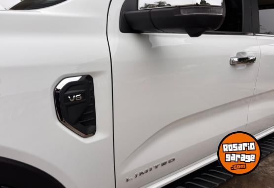 Camionetas - Ford RANGER LTD V6 3.0L 4x4 AT 2025 Diesel 20000Km - En Venta