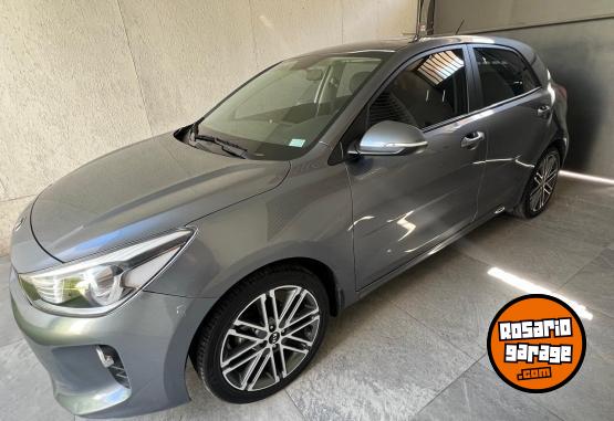 Autos - Kia RIO SX 1.6 2021 Nafta 30000Km - En Venta