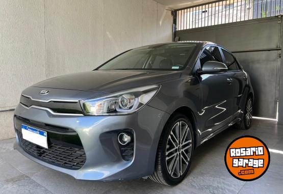 Autos - Kia RIO SX 1.6 2021 Nafta 30000Km - En Venta