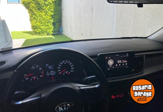Autos - Kia RIO SX 1.6 2021 Nafta 30000Km - En Venta