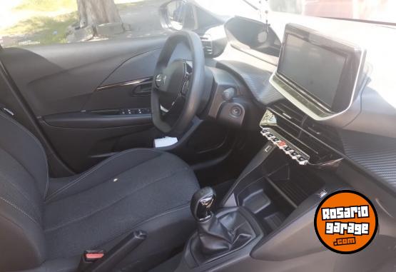 Autos - Peugeot 208 2023 Nafta 25500Km - En Venta