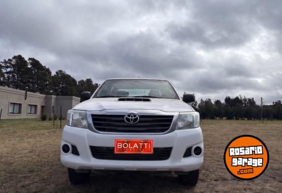 Camionetas - Toyota Hilux 2.5 Dc 4X4 Td Dx Pa 2015 Diesel 220000Km - En Venta