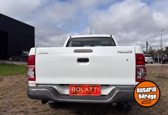 Camionetas - Toyota Hilux 2.5 Dc 4X4 Td Dx Pa 2015 Diesel 220000Km - En Venta