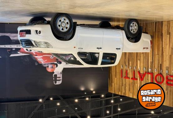 Camionetas - Toyota Hilux 2.5 Dc 4X4 Td Dx Pa 2015 Diesel 220000Km - En Venta