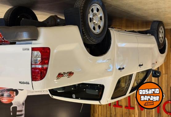 Camionetas - Toyota Hilux 2.5 Dc 4X4 Td Dx Pa 2015 Diesel 220000Km - En Venta