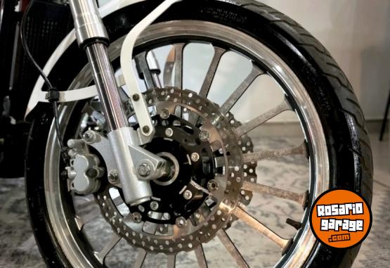 Motos - RVM DAYTONA 400 2021 Nafta 6077Km - En Venta