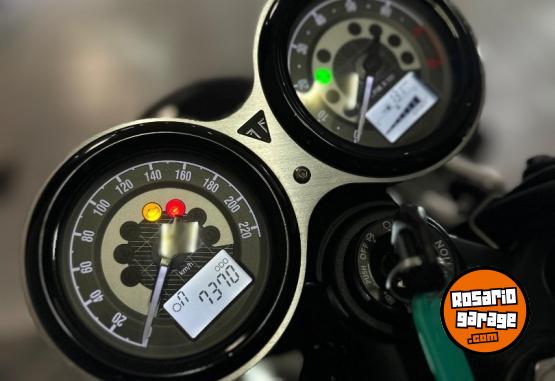 Motos - Triumph SPEED TWIN 1200 2020 Nafta 7369Km - En Venta