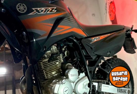 Motos - Yamaha RTZ 250 2012 Nafta 30000Km - En Venta