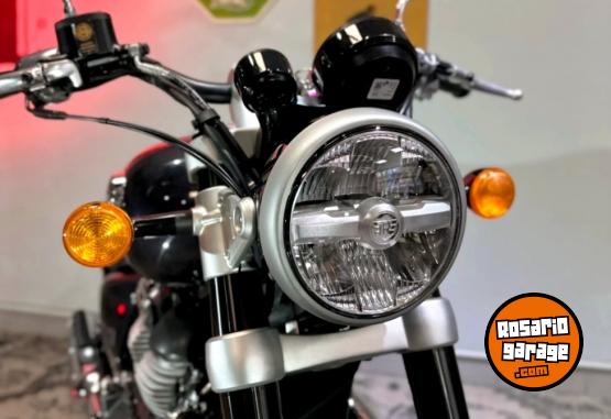 Motos - Royal Enfield SUPER METEOR 650 2024 Nafta 2200Km - En Venta