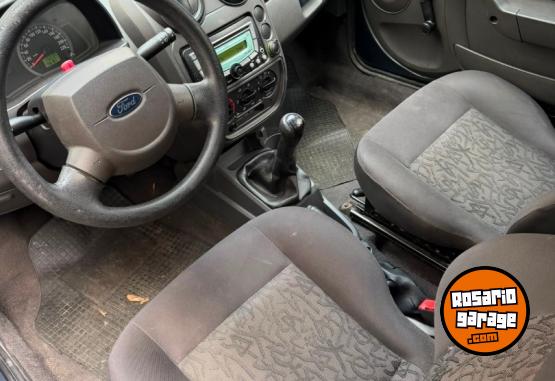 Autos - Ford KA 2010 Nafta 145000Km - En Venta