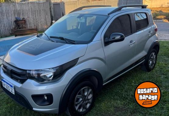 Autos - Fiat Mobi 2025 Nafta 23000Km - En Venta