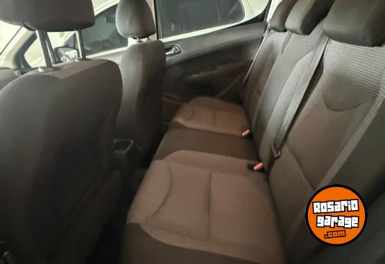 Autos - Peugeot 308 allure hdi 2015 Diesel 140000Km - En Venta