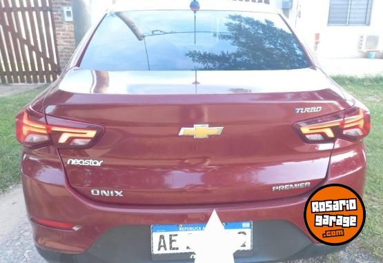 Autos - Chevrolet Onix Plus II Premier AT 2020 Nafta 97100Km - En Venta