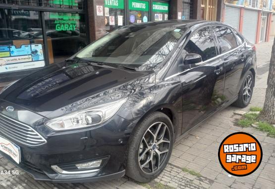 Autos - Ford Focus 2017 Nafta 90000Km - En Venta