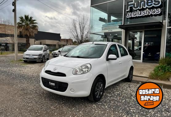 Autos - Nissan March 2014 Nafta 180000Km - En Venta