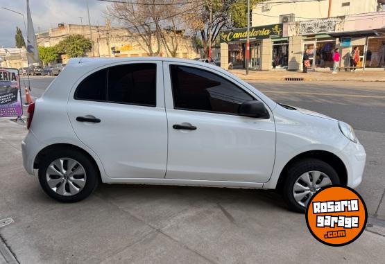 Autos - Nissan March 2016 Nafta  - En Venta