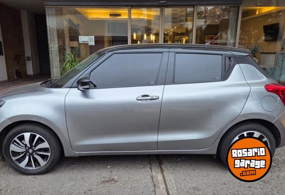 Autos - Suzuki SWIFT GLX  CVT BITONO 2018 Nafta 70000Km - En Venta