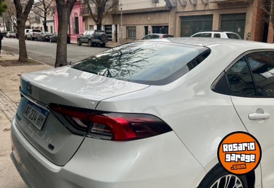 Autos - Toyota Corolla 2.0 SEG CVT 2022 Nafta 45000Km - En Venta