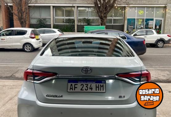Autos - Toyota Corolla 2.0 SEG CVT 2022 Nafta 45000Km - En Venta