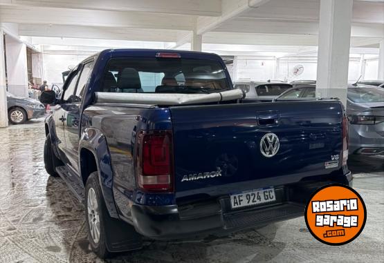 Camionetas - Volkswagen AMAROK COMFORTLINE 3.0L 2 2023 Diesel 77000Km - En Venta