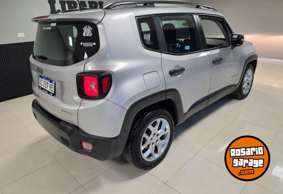 Camionetas - Jeep Renegade Sport At6 2018 Nafta 85000Km - En Venta