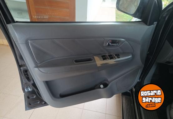 Camionetas - Toyota Hilux 4x2 SRV 3.0 TDI 2009 Diesel 331227Km - En Venta