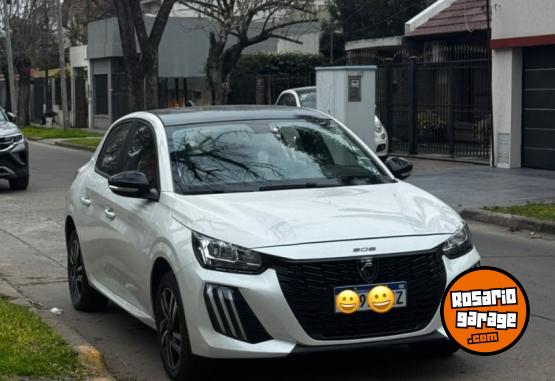 Autos - Peugeot 208 2026 Nafta 7300Km - En Venta