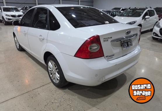 Autos - Ford Focus Ghia 2010 Diesel 250000Km - En Venta