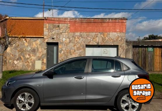 Autos - Chevrolet ONIX LTZ 2022 Nafta 49000Km - En Venta