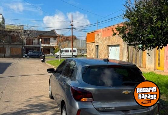 Autos - Chevrolet ONIX LTZ 2022 Nafta 49000Km - En Venta