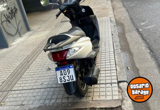 Motos - Zanella Style 150 2019 Nafta 32000Km - En Venta