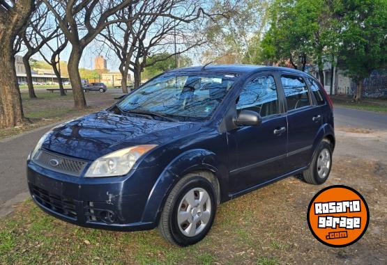 Autos - Ford Fiesta Ambiente mp3 - 1.6 2008 Nafta 141000Km - En Venta