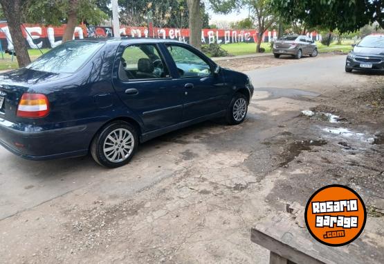 Autos - Fiat Siena 2005 GNC 111111Km - En Venta