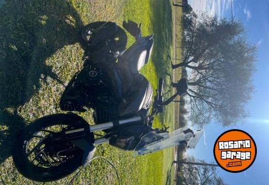 Motos - Bajaj DOMINAR 400 UG 2022 Nafta 37000Km - En Venta
