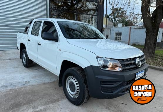 Camionetas - Volkswagen Amarok trendline 140cv 2017 Diesel 122000Km - En Venta