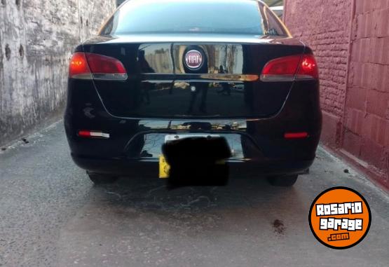Autos - Fiat Siena 2015 GNC 111111Km - En Venta
