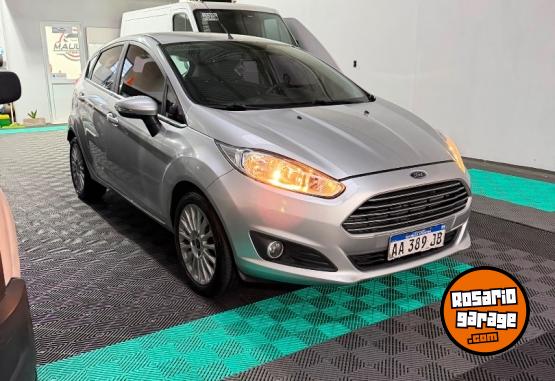 Autos - Ford Fiesta gol 2016 Nafta 102700Km - En Venta