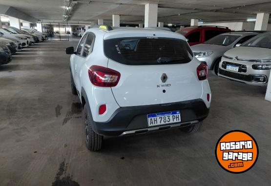 Autos - Renault KWID ICONIC 2025 Nafta 3900Km - En Venta