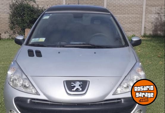 Autos - Peugeot 207 2011 Nafta 110000Km - En Venta