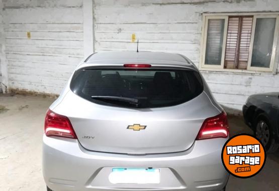 Autos - Chevrolet Onix Joy 2020 Nafta 94600Km - En Venta