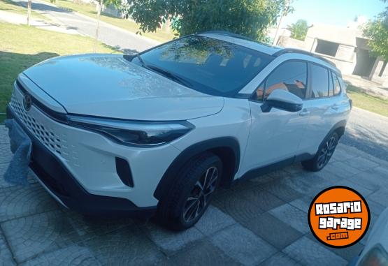 Autos - Toyota Corolla cross Xei cvt 2024 Nafta 23000Km - En Venta