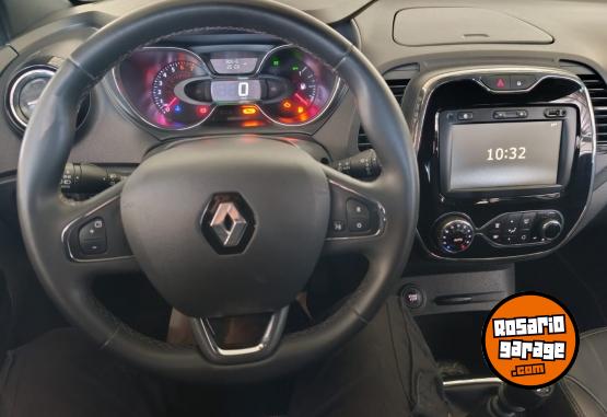 Autos - Renault CAPTUR 2,0 INTENS 5P 2021 Nafta 80505Km - En Venta