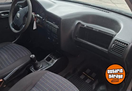 Autos - Volkswagen GOL POWER 2004 Nafta 200000Km - En Venta