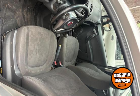 Autos - Fiat Palio Attractive 2016 Nafta 140000Km - En Venta