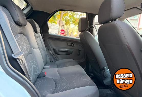 Autos - Fiat Palio Top Fire 2015 Nafta 67000Km - En Venta
