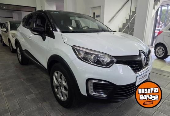 Autos - Renault Captur zen 2017 Nafta 117000Km - En Venta