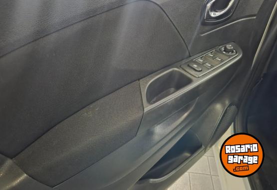 Autos - Renault Captur zen 2017 Nafta 117000Km - En Venta