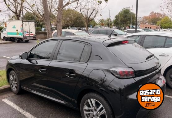 Autos - Peugeot 208 ALLURE PACK 2023 Nafta 33000Km - En Venta