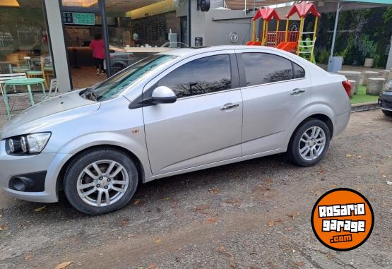 Autos - Chevrolet Onix LTZ 2016 Nafta 80000Km - En Venta
